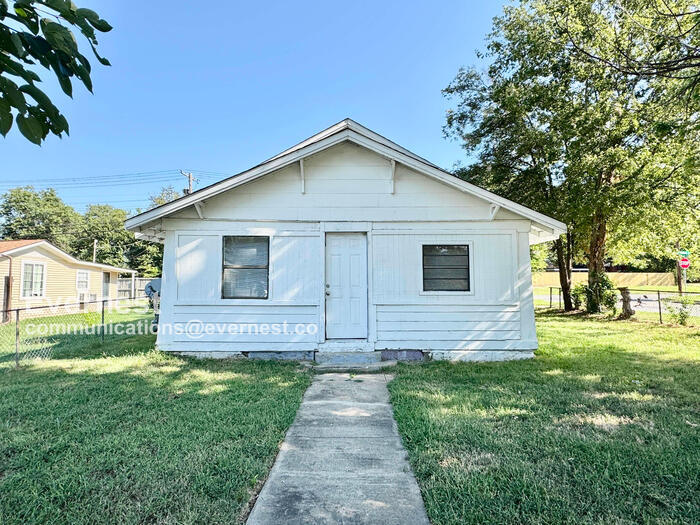 1903 W Easton Ct in Tulsa, OK - Building Photo
