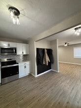 501 NE 67th St in Kansas City, MO - Building Photo - Building Photo