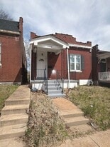 5339 St Louis Ave in St. Louis, MO - Building Photo