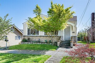 2806 18th Ave S in Seattle, WA - Building Photo
