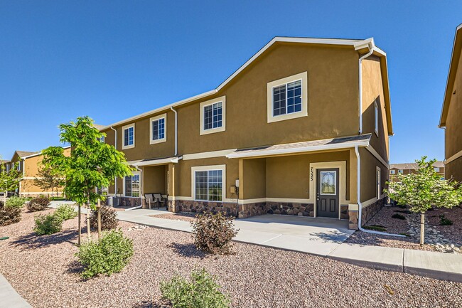 7523 Sand Lake Heights in Colorado Springs, CO - Building Photo - Building Photo