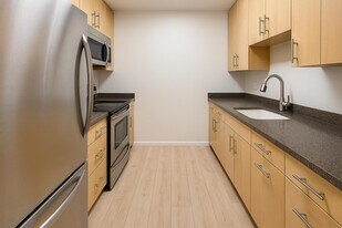 Hill Gardens Condo Association in Burlington, VT - Building Photo