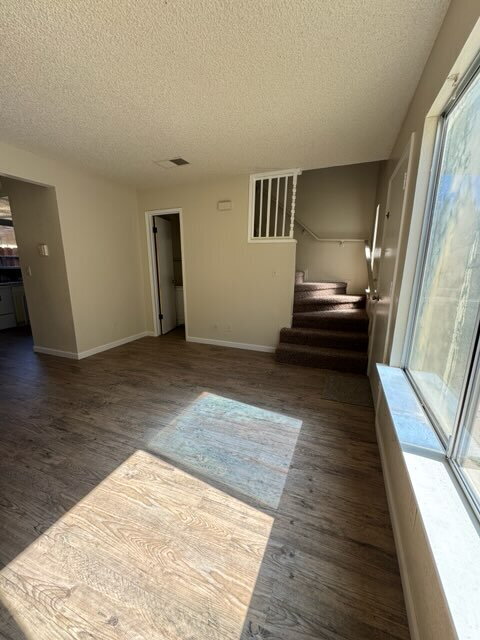 966 K St in Merced, CA - Foto de edificio