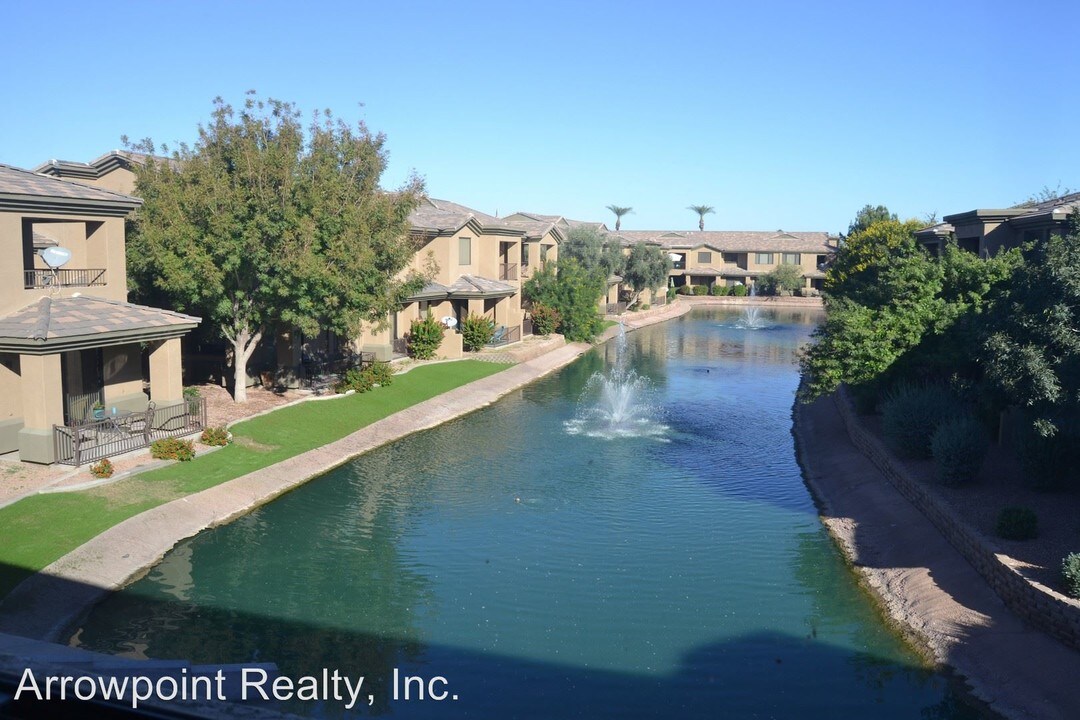 705 W Queen Creek Rd-Unit -#2104 in Chandler, AZ - Building Photo