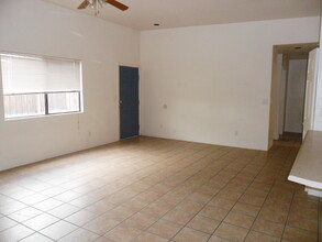 738 E Elm St, Unit #2 - 5 bedroom in Tucson, AZ - Building Photo - Building Photo