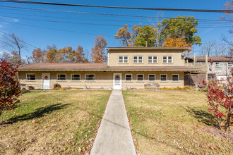 3782 W Lee Hwy in Wytheville, VA - Building Photo - Building Photo