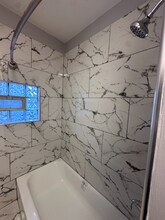 2707 E 93rd St in Chicago, IL - Building Photo - Building Photo