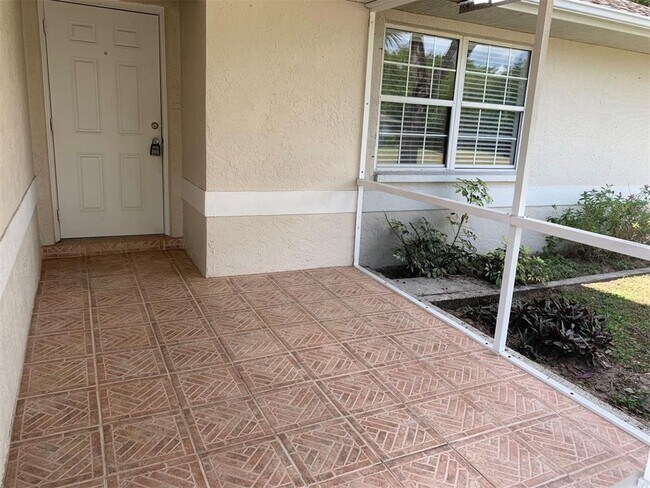 1427 Hayworth Rd in Port Charlotte, FL - Building Photo - Building Photo