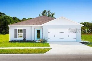 1336 Madison Cir in Haines City, FL - Building Photo