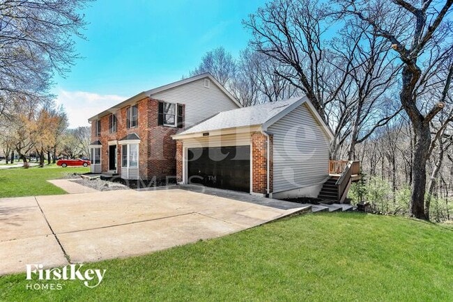 16342 Peppermill Dr in Wildwood, MO - Foto de edificio - Building Photo