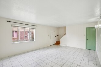 8379 La Roche Ln in Houston, TX - Building Photo - Building Photo