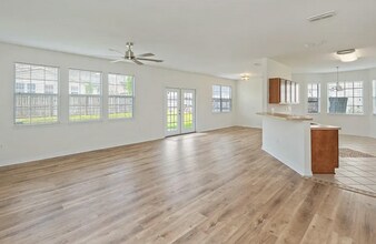 607 Prairie St in Crestview, FL - Building Photo - Building Photo