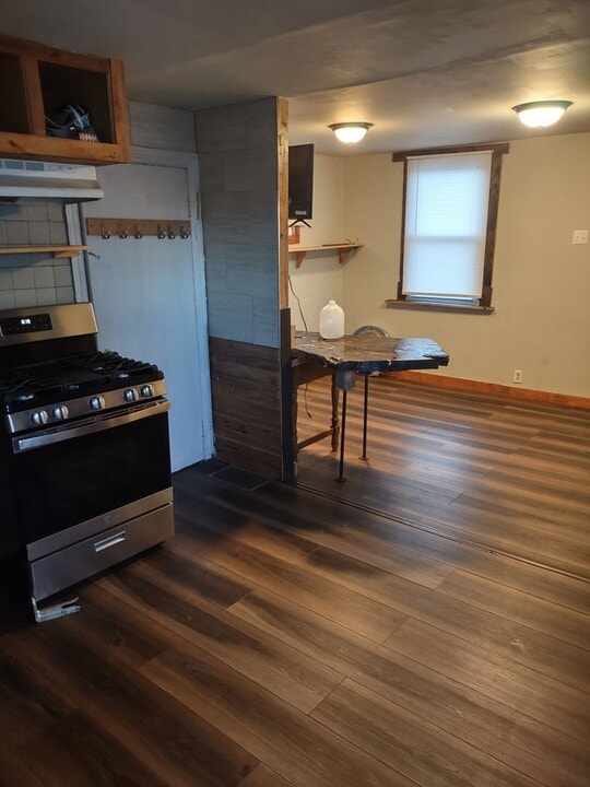 2417 Maple Ave in Altoona, PA - Foto de edificio
