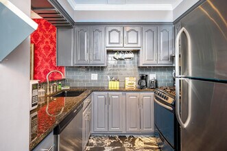 215 Piedmont Ave NE in Atlanta, GA - Building Photo - Building Photo