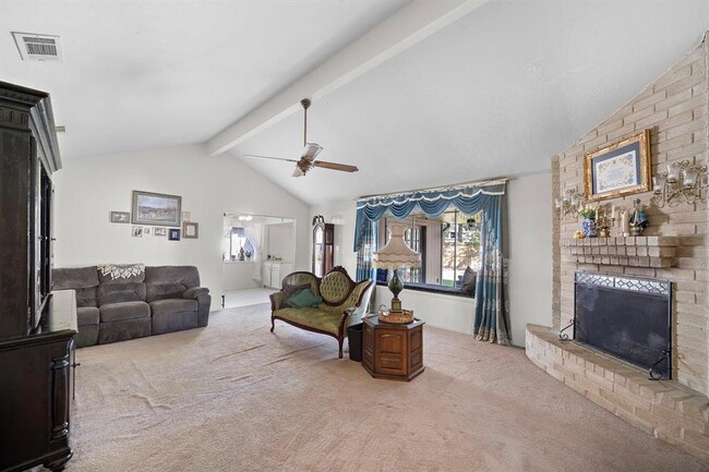 438 Vane Way in Crosby, TX - Building Photo - Building Photo