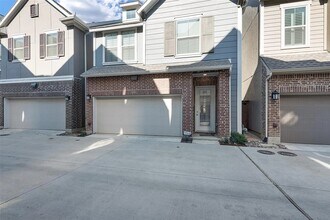 1151 Manacor Ln in Dallas, TX - Building Photo - Building Photo