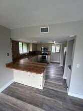 114 Blue Heron Dr in Daytona Beach, FL - Building Photo - Building Photo