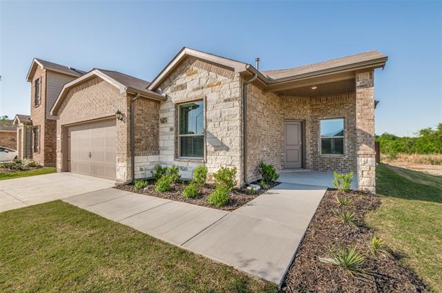 8601 Centerboard Ln in Fort Worth, TX - Foto de edificio
