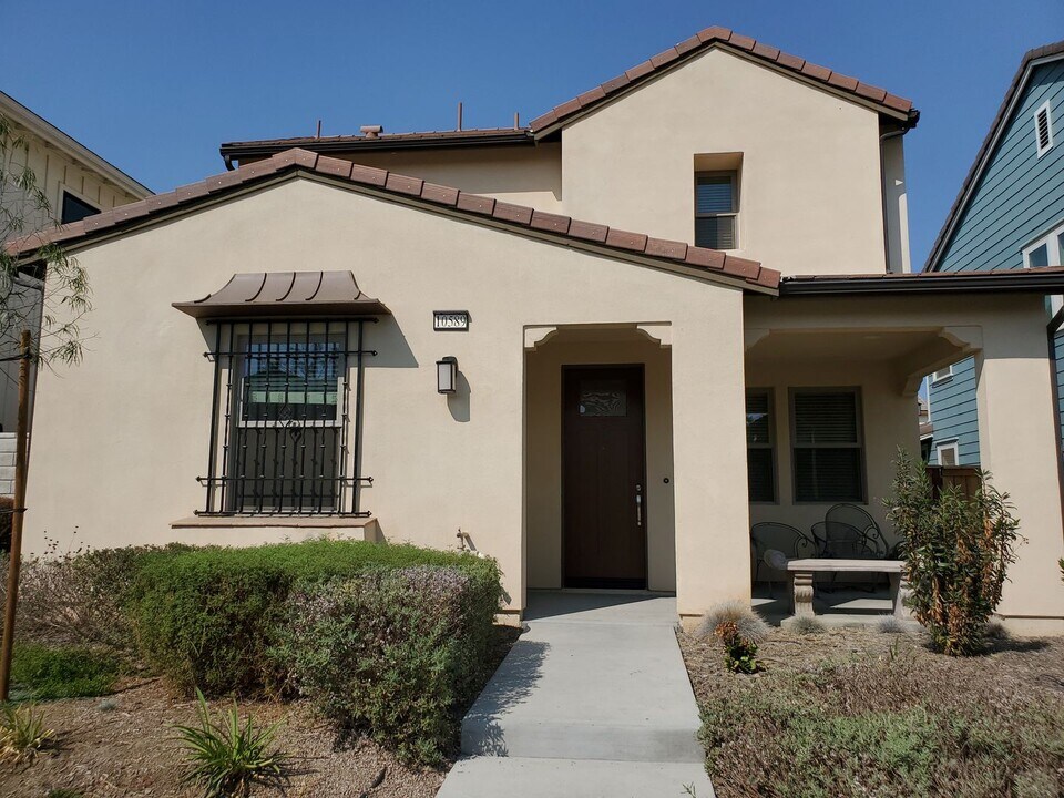 10589 San Rafael St in Ventura, CA - Building Photo