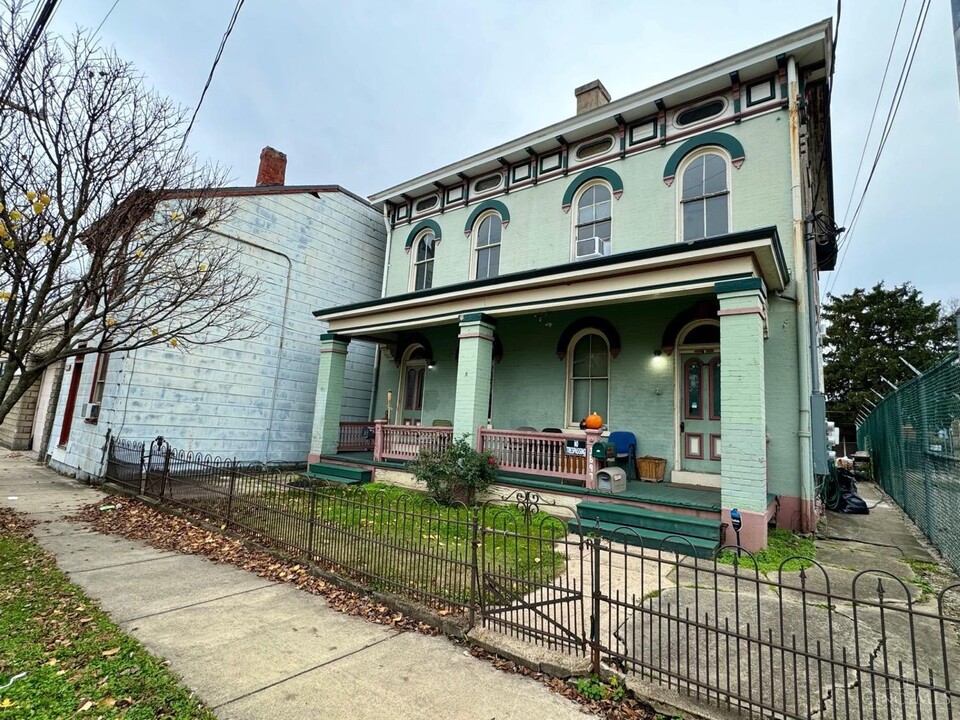 1697 Blue Rock St in Cincinnati, OH - Building Photo