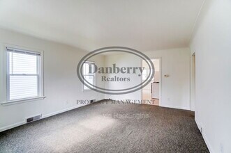 919 Brookley Blvd in Toledo, OH - Building Photo - Building Photo