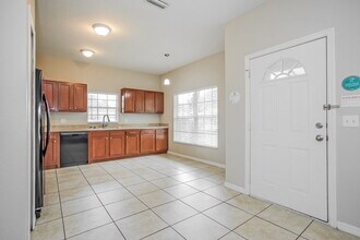 300 S Woodland St in Winter Garden, FL - Building Photo - Building Photo