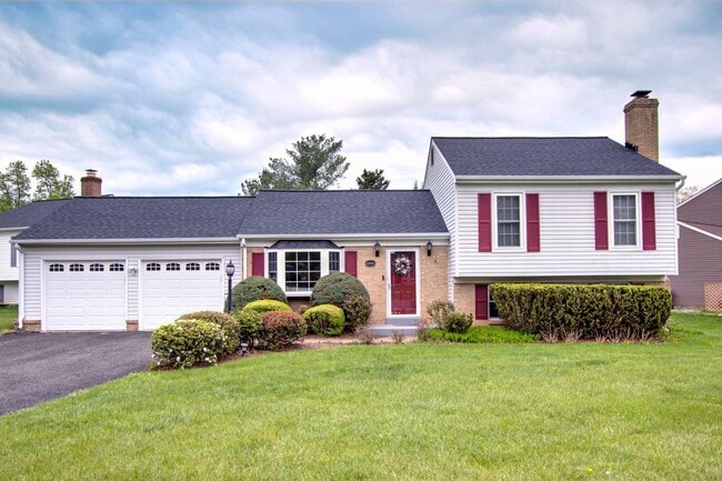 property at 10200 McKean Ct