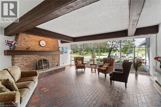 225 Harvard Pl in Waterloo, ON - Building Photo - Building Photo