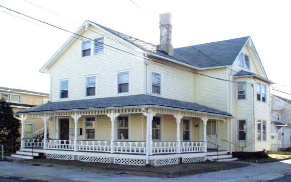 114 Heck Ave in Ocean Grove, NJ - Building Photo - Building Photo