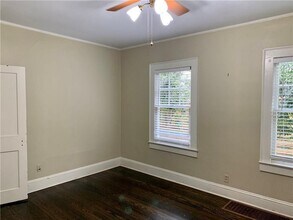 293 Springdale Dr NE in Atlanta, GA - Building Photo - Building Photo