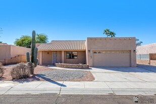11257 E 37th Pl in Yuma, AZ - Building Photo