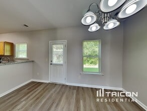 39 Wyndham Ct in Cartersville, GA - Building Photo - Building Photo