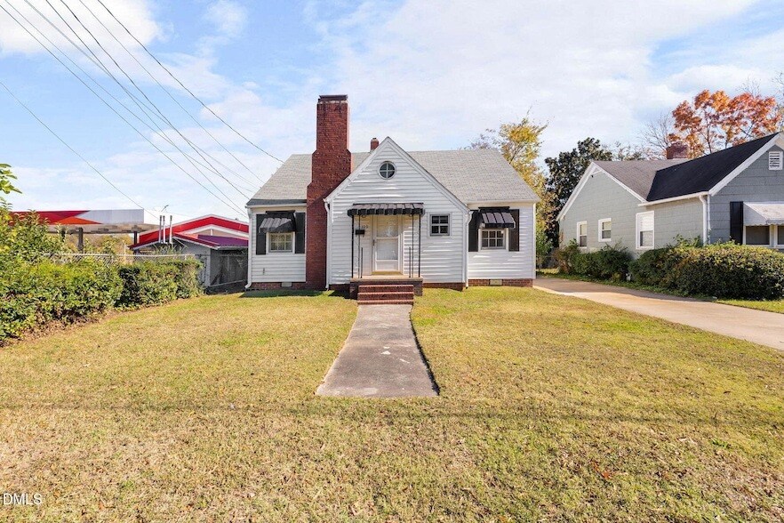 109 Lincoln Ct in Raleigh, NC - Building Photo