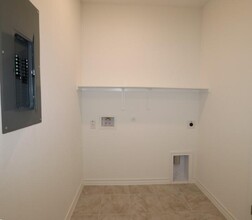 125 Watkinville Rd in Hutto, TX - Building Photo - Building Photo