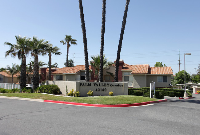 Palm Valley Condos in Temecula, CA - Foto de edificio - Building Photo