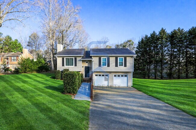 206 Emily Dr in Dallas, GA - Building Photo - Building Photo