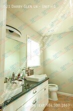 521 Darby Glen Ln in Durham, NC - Foto de edificio - Building Photo