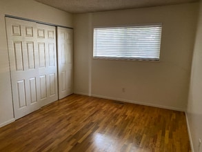 1380 Surf Way in Reno, NV - Building Photo - Building Photo