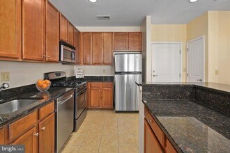 2655 Prosperity Ave in Fairfax, VA - Foto de edificio - Building Photo