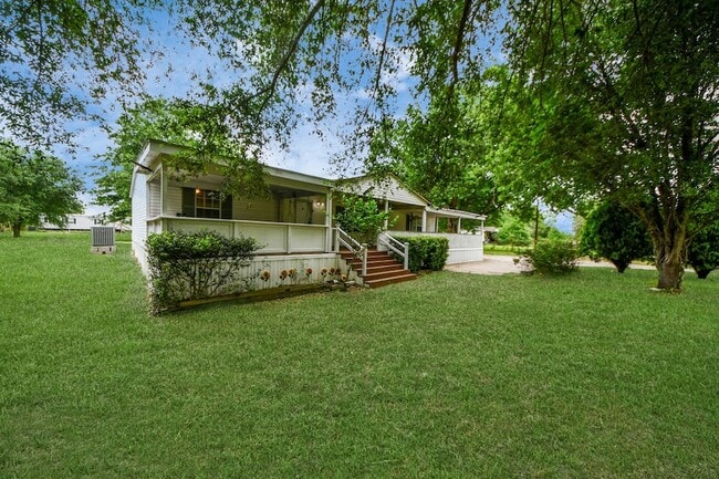 18303 James Rd in Hockley, TX - Building Photo - Building Photo