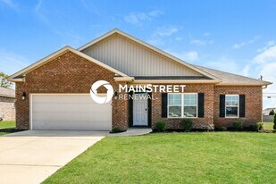 25248 Delilah Cir in Athens, AL - Building Photo
