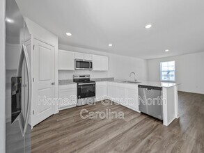 233 Pine Needle Dr in Lexington, NC - Building Photo - Building Photo