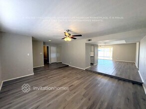 5720 N 48th Ln in Glendale, AZ - Building Photo - Building Photo