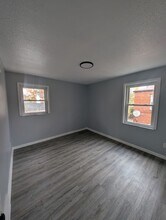 20101 Crystal Ave in Euclid, OH - Building Photo - Building Photo