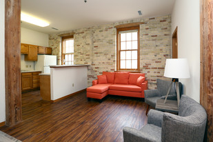 Belle Harbor Lofts Apartments