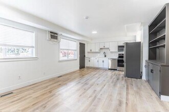 350 S 900 E St in Provo, UT - Building Photo - Building Photo