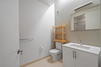 50 Dey St in Jersey City, NJ - Building Photo - Building Photo