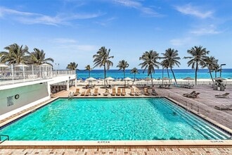 2401 S Ocean Dr, Unit 507 in Hollywood, FL - Building Photo - Building Photo