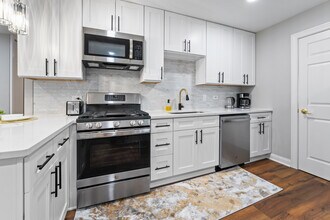 3712 Wren Ln in Rolling Meadows, IL - Building Photo - Building Photo