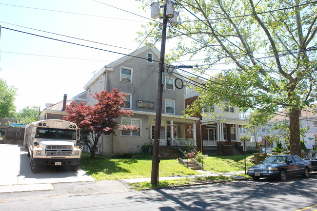 83-85 Market St in Perth Amboy, NJ - Building Photo - Building Photo